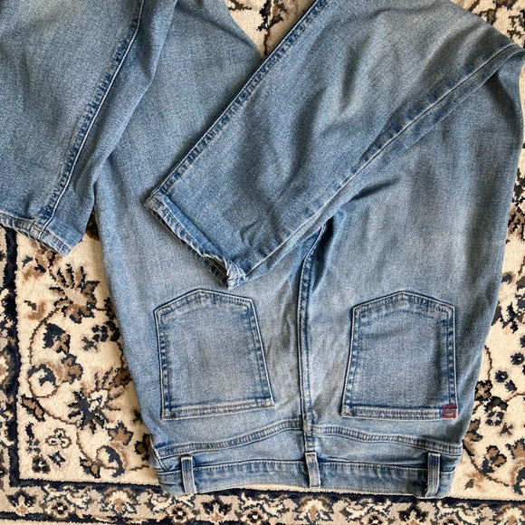Urban Outfitters girlfriend jean size 27 - Picture 2 of 5